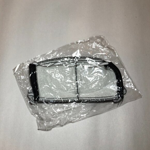 BATMAN Mask Unisex Size O/S Black Yellow Batman Comics - Picture 2 of 5